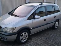 Gebraucht Opel Zafira 125 PS (91 kW) 2001 Silber Van / Kleinbus