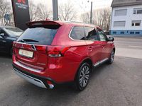 Gebraucht Mitsubishi Outlander Edition+ 150 PS (110 kW) 2018 Rot SUV