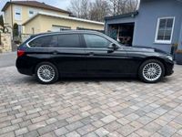 gebraucht BMW 318 d Touring Luxury Leder NAVI LED 17 WLAN UFREI