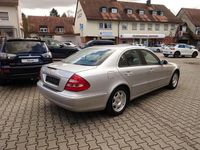Gebraucht Mercedes E200 163 PS (119 kW) 2005 Silber Limousine