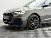 Gebraucht Audi A1 Ambiente 207 PS (152 kW) 2022 Chronosgrau metallic SUV