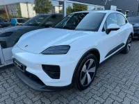 Gebraucht Porsche Macan Electric 264 kW (360 PS) 2025 Weiß SUV