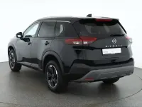 Neu Nissan X-Trail N-Connecta 163 PS (119 kW) 2026 Diamantschwarzmet. SUV