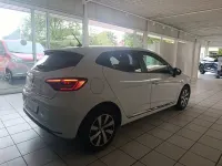 Gebraucht Renault Clio V Evolution 67 PS (49 kW) 2023 Weiß Limousine