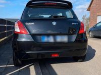 Gebraucht Suzuki Swift 94 PS (69 kW) 2013 Schwarz Kleinwagen