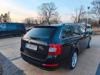 Gebraucht Skoda Octavia Elegance 150 PS (110 kW) 2015 Schwarz Kleinwagen