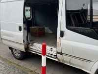 Usado Ford Transit 101 HP (74 kW) 2008 Branco