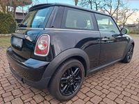 Gebraucht Mini ONE 75 PS (55 kW) 2013 Schwarz Kleinwagen