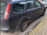 Gebraucht Ford Focus 136 PS (100 kW) 2005 Grau Kombi