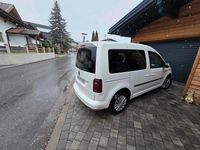 Gebraucht VW Caddy 102 PS (75 kW) 2016 Weiß Van / Kleinbus