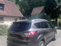 Gebraucht Ford Kuga 150 PS (110 kW) 2018 Grau SUV