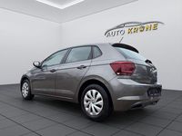 Gebraucht VW Polo Comfortline 65 PS (47 kW) 2018 Grau Kleinwagen