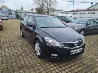 Gebraucht Kia Ceed Attract 90 PS (66 kW) 2011 Schwarz Kleinwagen