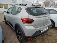 Gebraucht Dacia Sandero Expression 91 PS (66 kW) 2023 Silber SUV