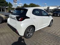 Gebraucht Mazda 2 Exclusive-Line 116 PS (85 kW) 2025 Weiß Limousine