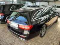 Gebraucht Mercedes E200 Avantgarde 150 PS (110 kW) 2017 Obsidianschwarz Kombi