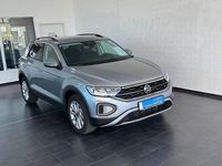 Gebraucht VW T-Roc Life 150 PS (110 kW) 2024 Pyritgrau SUV