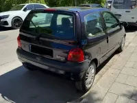 Używany Renault Twingo 75 KM (55 kW) 2004 Purpurowy Hatchback