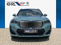 Neu BMW iX1 M Sport 230 kW (313 PS) 2026 Grün SUV
