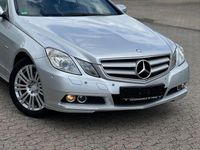 Gebraucht Mercedes E350 292 PS (214 kW) 2009 Silber Coupé