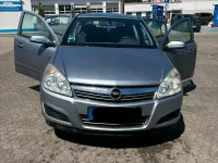 Gebraucht Opel Astra 105 PS (77 kW) 2007 Grau Limousine