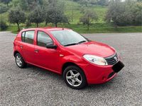 Gebraucht Dacia Sandero 75 PS (55 kW) 2009 Rot Limousine