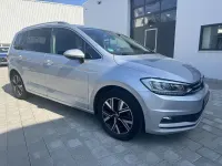Gebraucht VW Touran Highline 150 PS (110 kW) 2022 Silber Van / Kleinbus