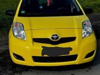 Gebraucht Toyota Yaris 69 PS (50 kW) 2009 Gelb Kleinwagen