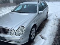 Gebraucht Mercedes E270 Avantgarde 177 PS (130 kW) 2003 Silber Kombi