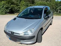 Używany Peugeot 206 60 KM (44 kW) 2002 Szary Sedan/Limuzyna