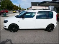 Gebraucht Skoda Roomster Noire 86 PS (63 kW) 2014 Weiß Van / Kleinbus