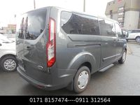 Gebraucht Ford Tourneo 170 PS (125 kW) 2019 Grau Kombi