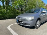 Używany Opel Corsa Njoy 75 KM (55 kW) 2003 Szary Hatchback