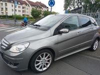 Gebraucht Mercedes B200 136 PS (100 kW) 2006 Grau Van / Kleinbus