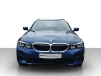 Gebraucht BMW 320e Sport Line 204 PS (150 kW) 2022 Blau Kombi