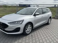 Używany Ford Focus Cool & Connect 120 KM (88 kW) 2022 Srebrny Kombi
