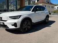 Gebraucht Volvo EX40 Plus 300 kW (408 PS) 2025 Crystal white / metallic SUV