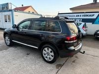 Gebraucht VW Touareg 224 PS (164 kW) 2007 Blackmagic SUV
