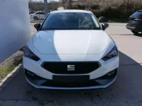 Neu Seat Leon FR 184 PS (135 kW) 2026 Nevadaweiß metallic Limousine
