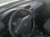 Gebraucht Opel Combo 99 PS (72 kW) 2006 Weiß Van / Kleinbus