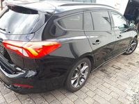Gebraucht Ford Focus ST-Line 120 PS (88 kW) 2022 Schwarz Kombi