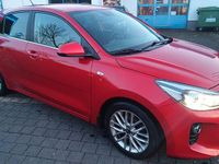 Gebraucht Kia Rio Spirit 120 PS (88 kW) 2020 Rot Limousine
