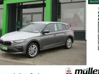 Neu Skoda Scala Essence 116 PS (85 kW) 2025 Grau Kleinwagen