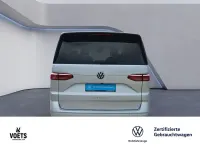 Używany VW Multivan Basis 150 KM (110 kW) 2023 Srebrny Minivan