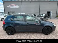 Gebraucht VW Golf V United 122 PS (89 kW) 2007 Blau Kleinwagen