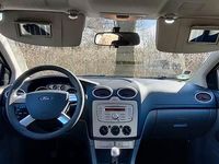 Gebraucht Ford Focus Style 101 PS (74 kW) 2008 Grau Limousine