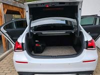 Gebraucht Mercedes A200 2020 Weiß Limousine