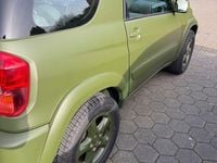 Gebraucht Toyota RAV4 150 PS (110 kW) 2002 Grün SUV