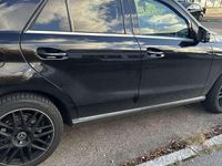 Gebraucht Mercedes ML350 258 PS (189 kW) 2015 Schwarz SUV