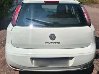 Gebraucht Fiat Punto 78 PS (57 kW) 2012 Weiß Kleinwagen